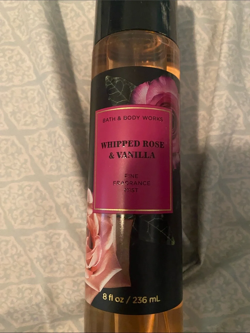 Bath and body works whipped Rose & vanilla fragrance mist
